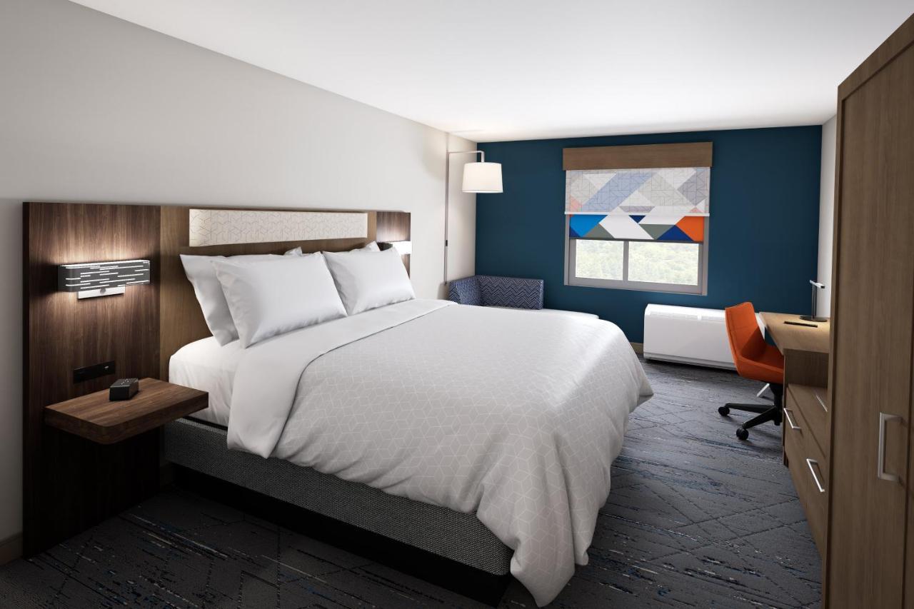 Holiday Inn Express - Blair By Ihg Экстерьер фото